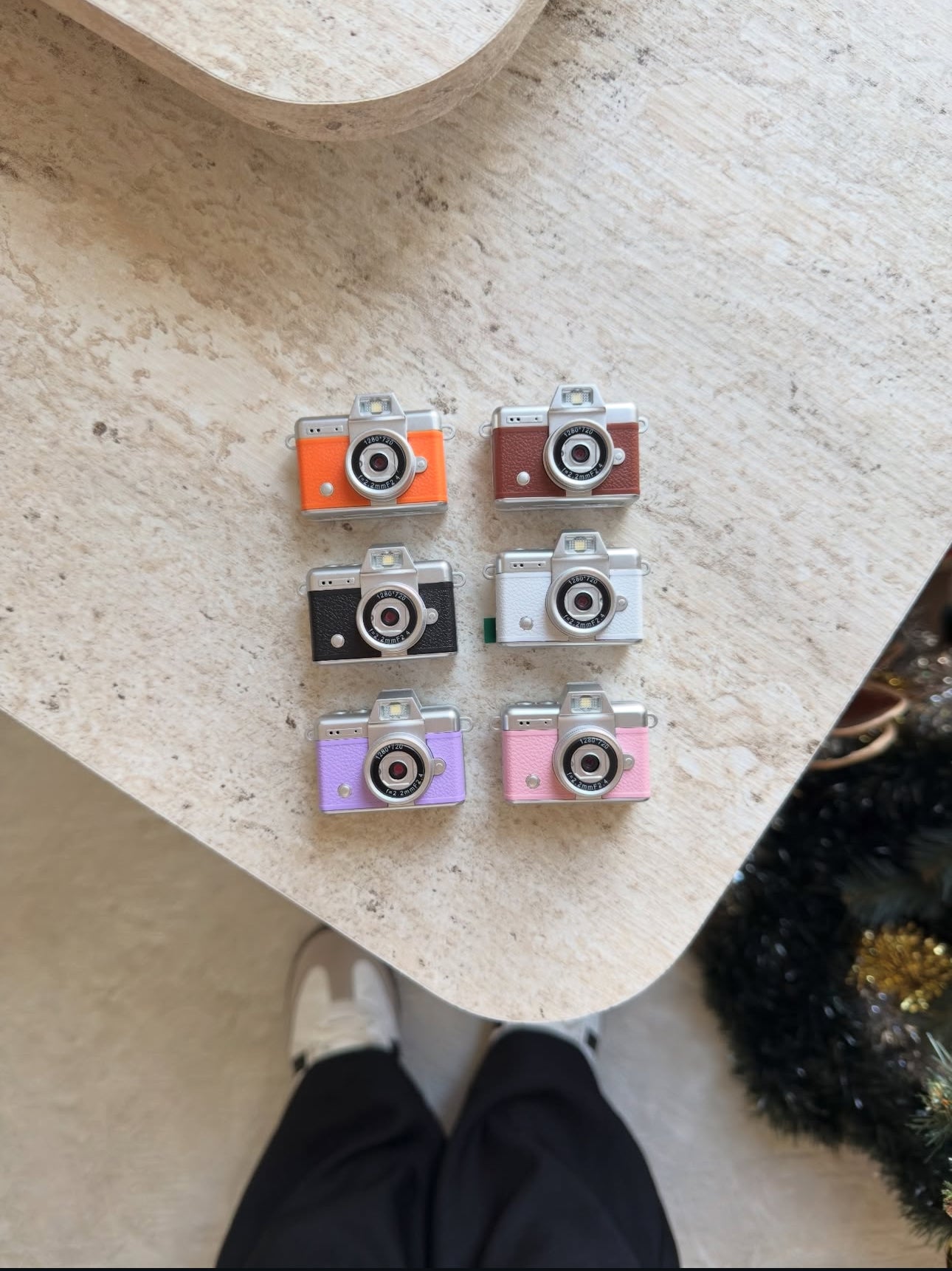 Mini flip digital keychain camera