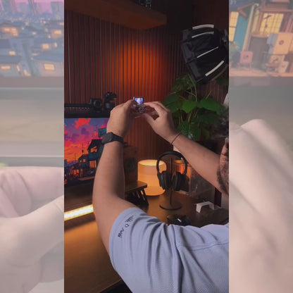 Mini flip digital keychain camera